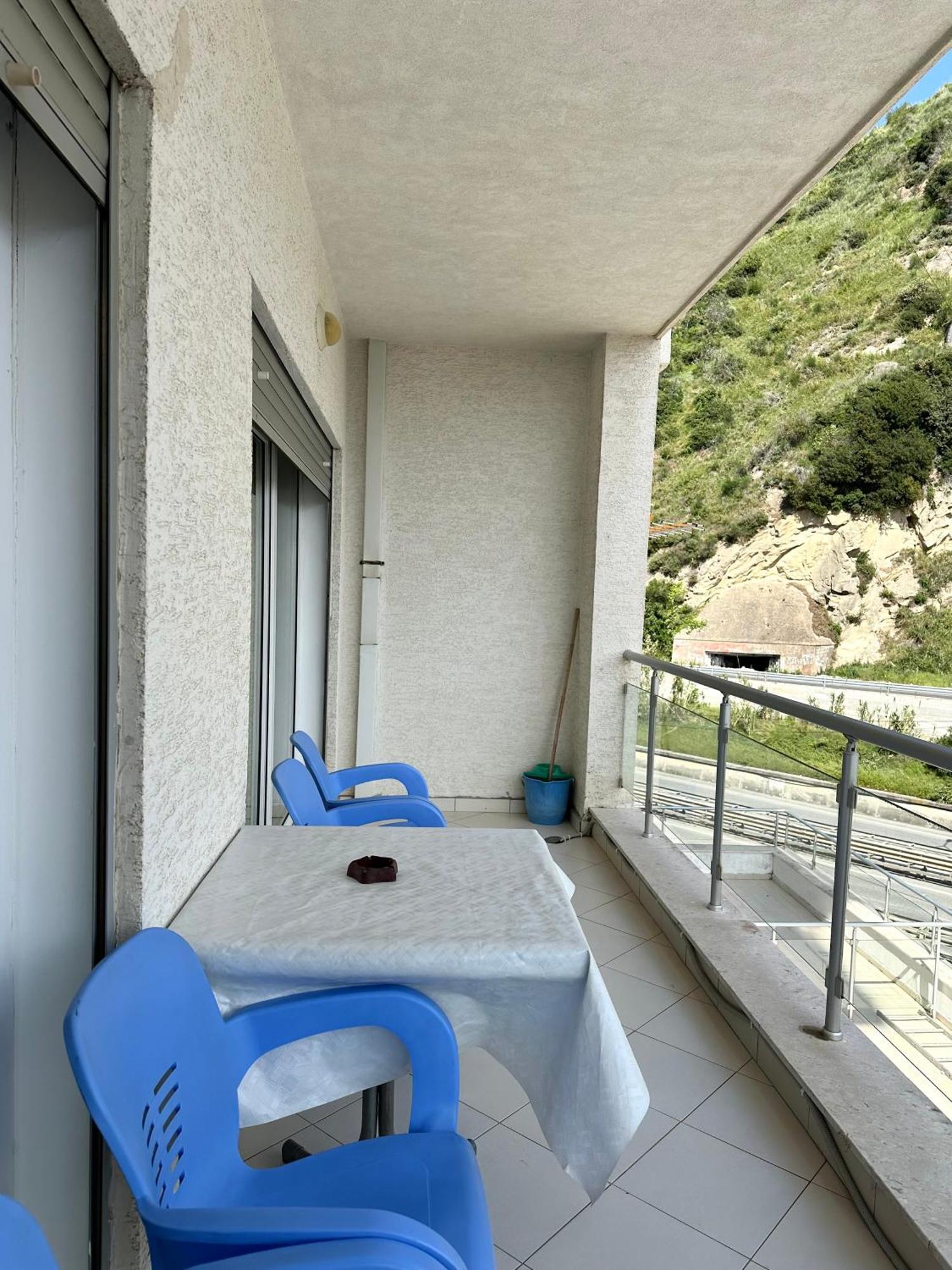 Apartment Ermest ,Kavaje Rock Durrës Eksteriør bilde