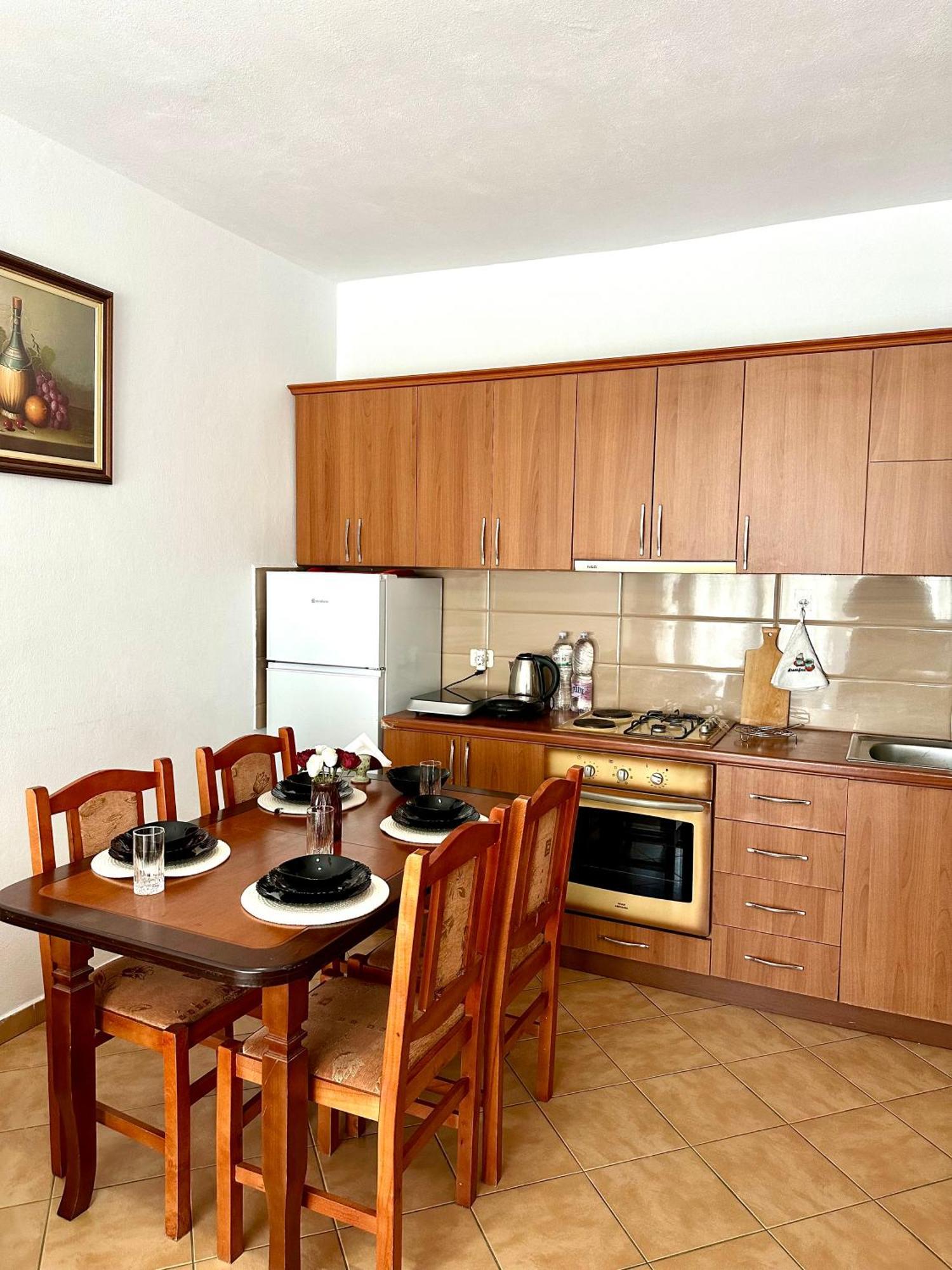 Apartment Ermest ,Kavaje Rock Durrës Eksteriør bilde