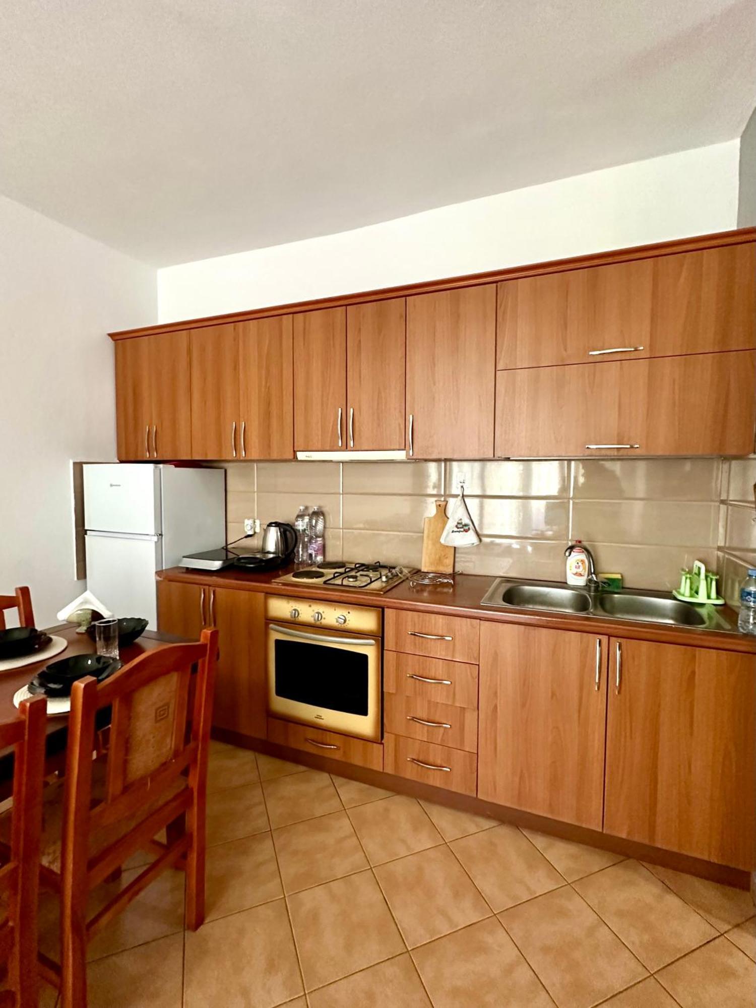 Apartment Ermest ,Kavaje Rock Durrës Eksteriør bilde