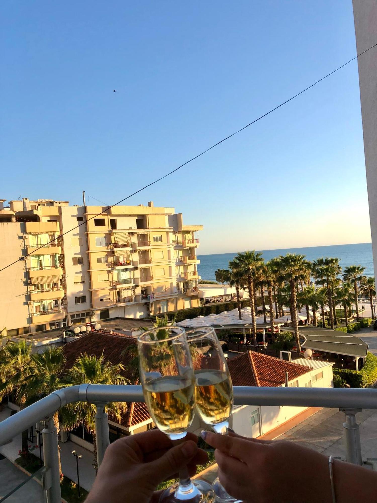 Apartment Ermest ,Kavaje Rock Durrës Eksteriør bilde