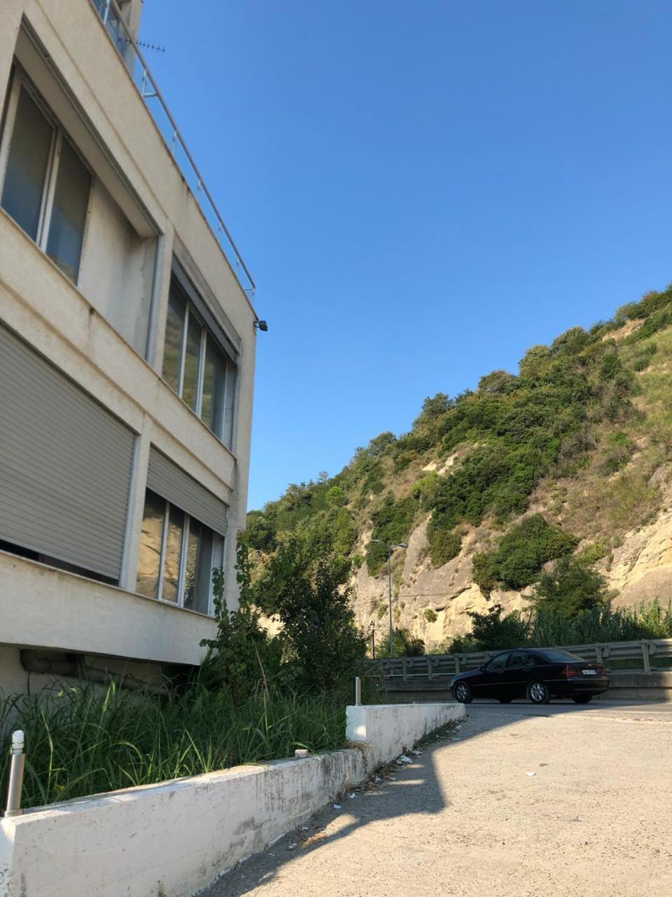 Apartment Ermest ,Kavaje Rock Durrës Eksteriør bilde